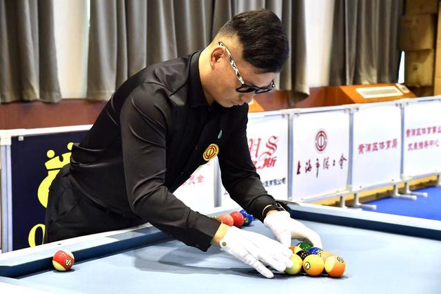 其超凡的个 其超凡的个